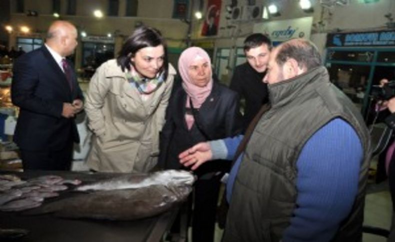 MHP'li Kılıç'tan saat 05.00 mesaisi